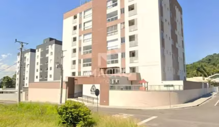 Apto com terraço | Barra | Suíte + 02 quartos | 135m²