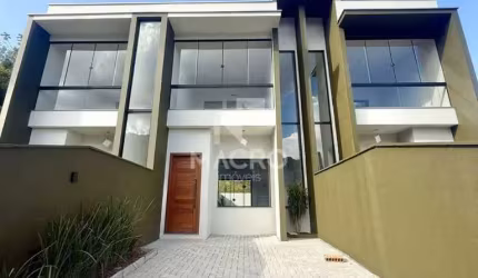 Geminado Duplex | 2 Suítes | Barra do Rio Cerro | 80m²
