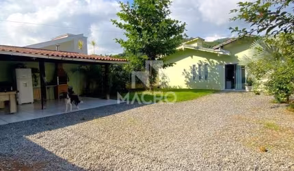 Casa Térrea | Nereu Ramos | 2 quartos | 91m²