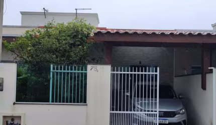Casa com moveis sob medida