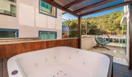 Apartamento com 3 quartos à Venda, Centro - Bombinhas