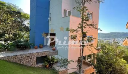 CASA EM CONDOMÍNIO PANORÂMICO EM BOMBINHAS