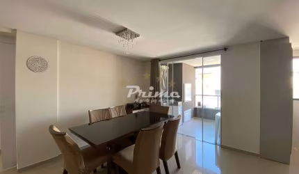 Apartamento Mobiliada à Venda