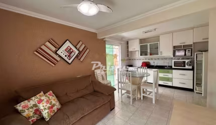 Apartamento de 2 Quartos á Venda no Bairro Bombas - Bombinhas/SC
