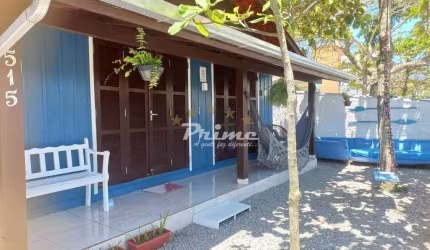Casa á Venda - Apenas 250M do Mar de Zimbros - Bombinhas/SC