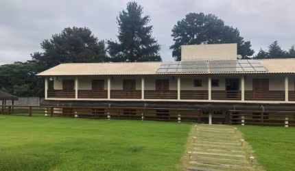 Pousada com 16 apartamentos (suítes) espaço gourmet com churrasqueira, forno de pizza salão de festas com cozinha industrial piscina canil casa sede e de caseiro Pousada a venda no bairro do Pinhal em