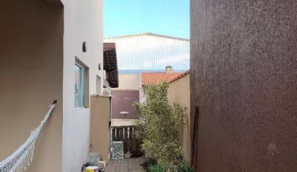 casa a venda sobrado de Rua em Louveira