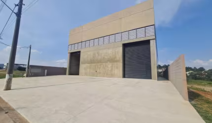 Oportunidade de Locação: Galpão Comercial Estratégico em Jd. Rosinha - Cajamar!