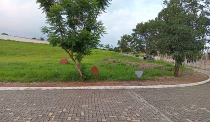 Terreno em condominio