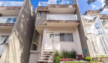 Sobrado com 3 dormitórios à venda, 178 m² por R$ 1.050.000,00 - Uberaba - Curitiba/PR