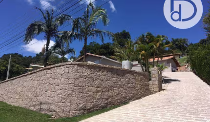 Casa à venda, 300 m² por R$ 1.850.000,00 - Condomínio Santa Fé - Vinhedo/SP