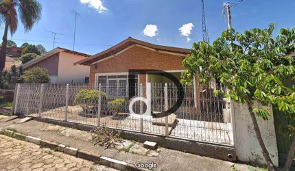 Casa com 3 dormitórios à venda, 134 m² por R$ 698.000,00 - Centro - Vinhedo/SP