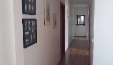 Exclusivo Sobrado de Alto Padrão em Condomínio no Centro de Louveira – Localização Privilegiada Próxima a Supermercados e Rodovias!