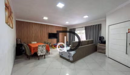 casa de 166m² com 3 Quartos, Suíte e Vagas Cobertas