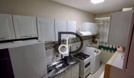 Apartamento com 2 Quartos e 1 banheiro à Venda, 43 m² por R$ 220.000