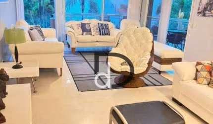 Apartamento amplo, bem decorado e projetado !