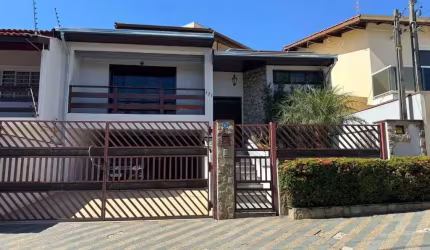 Casa á venda no bairro JArdim Mirian Vinhedo Sp