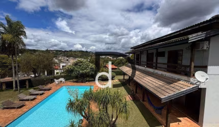 Casa com 4 quartos (3 suítes) à venda, 1951 m² de terreno - Jardim Panorama - Vinhedo/SP