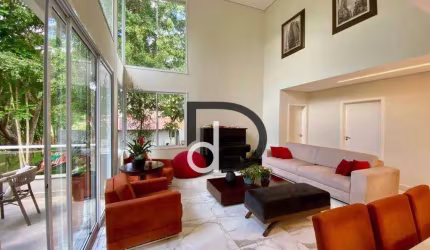 Casa com 3 Quartos à venda, 290 m² por R$ 2.550.000 - Bosque - Vinhedo/SP