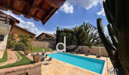 Casa com 4 quartos à venda, 618 m² e 1359,80 m² de terreno por R$ 1.800.000,00 - Condomínio São Joaquim - Vinhedo/SP