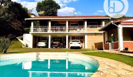 Casa com 4 dormitórios à venda, 394 m² por R$ 2.000.000,00 - Condomínio Marambaia - Vinhedo/SP