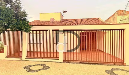 Casa à venda no Jardim Pinheiros em Valinhos
