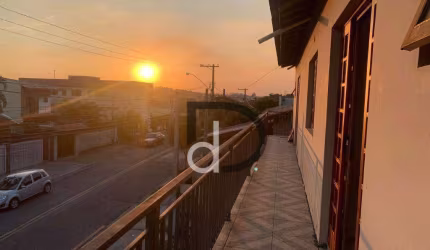 Casa de 03 dormitórios e 03 suítes - Vila João XXIII em Vinhedo/ SP