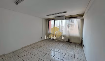 Sala para alugar, 40 m² por R$ 952,17/mês - Centro - Curitiba/PR