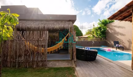 Casa Pousada com 4 Suítes, Piscina, 200m² em Japaratinga - Alagoas