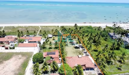 Casa Beira mar, na Praia de Porto da Rua, Terreno Pé na Areia com 2,500m² - totalmente averbada em São Miguel dos Milagres - Alagoas