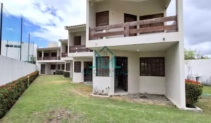 Condomínio com 4 Casas totalizando 10 Quartos na Barra de São Miguel - Alagoas