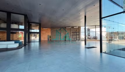 Loja Comercial Reformada, Prédio Exclusivo, todo Espelhado na Av Gustavo Paiva| com 715m² - Maceió Alagoas