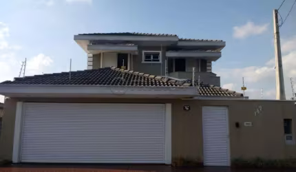 Casa Padrão em Jacareí
