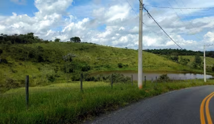 ÁREA COM 100.000 m² - GUARAREMA
