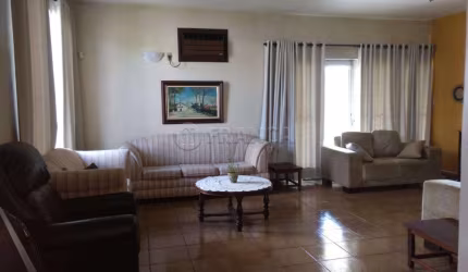 CASA COMERCIAL - CENTRO - JACAREÍ