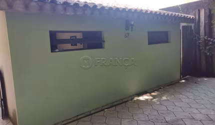 CASA 4 DORMITÓRIOS SENDO 1 SUITE PARQUE CALIFÓRNIA DE JACAREÍ