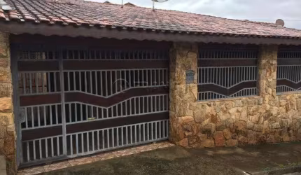 Casa Padrão em Jacareí
