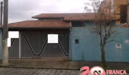 Casa Padrão em Jacareí