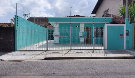ALUGUEL - CASA 3 DORMITÓRIOS SENDO 1 SUÍTE - SÃO JOÃO