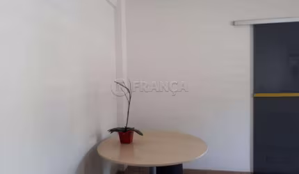 Comercial Galpão em Jacareí
