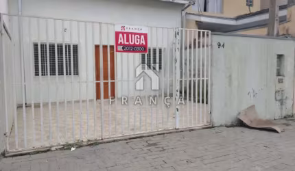 Casa Padrão em Jacareí