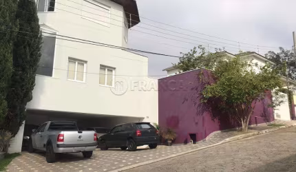 Casa Condomínio em Jacareí