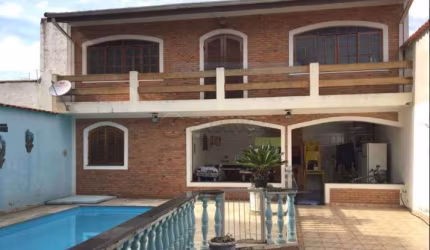 Casa Sobrado em Jacareí