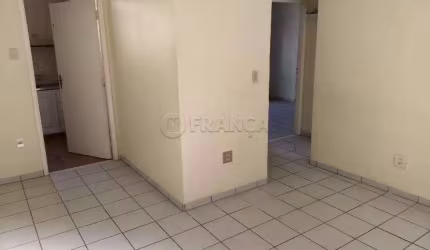APARTAMENTO 2 DORMITÓRIOS - PARQUE SANTO ANTONIO - JACAREÍ