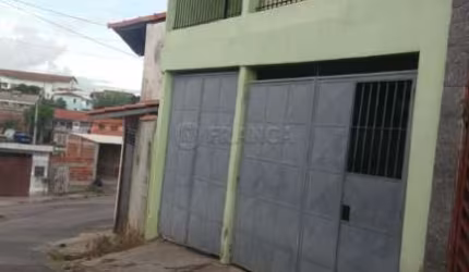 CASA 02 DORMITÓRIOS