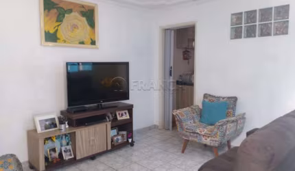 Casa Padrão em Jacareí
