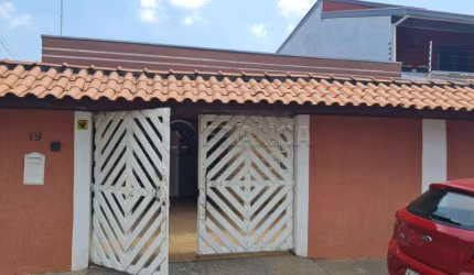 Casa Padrão em Jacareí