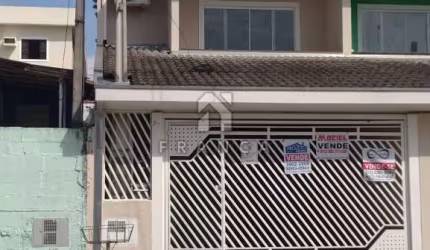 CASA COM 2 DORMITORIOS, SUITE - NO JARDIM DAS INDUSTRIAS - ZONA OESTE