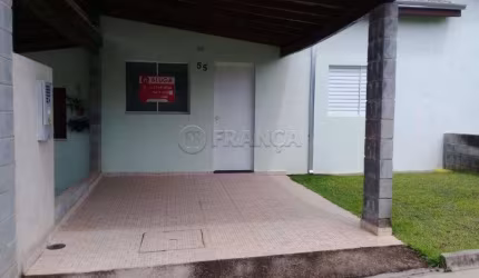 CASA EM CONDOMINIO 2 DORMITÓRIOS - JARDIM SOL NASCENTE - JACAREÍ