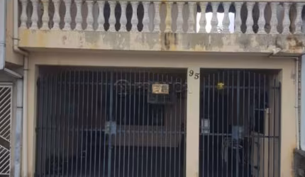 CASA 03 DORMITÓRIOS - NOVA ESPERANÇA  SP